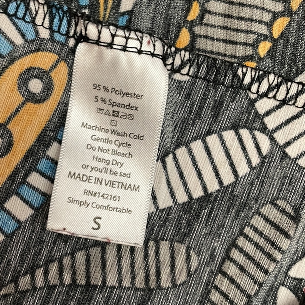 LuLaRoe Black Multi-Color Paisley Print Open Front Short Sleeve Cardigan Size S - Picture 11 of 12